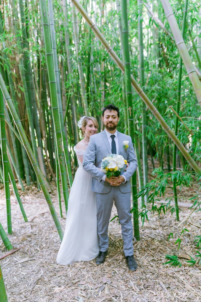 Wedding Photos, Couple Photos, Wedding Poses, Bamboo Wedding Photos, Outdoor Photos