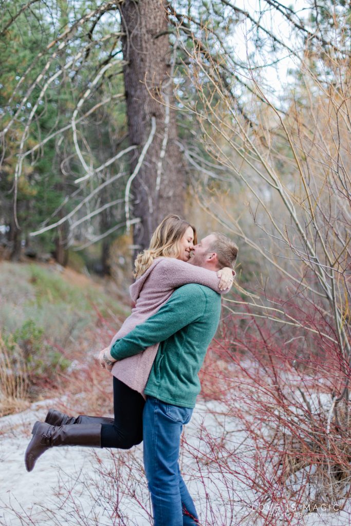 Snow Engagement, Snowy Engagement, Skypark, Rose Cabins, Outdoor Bride