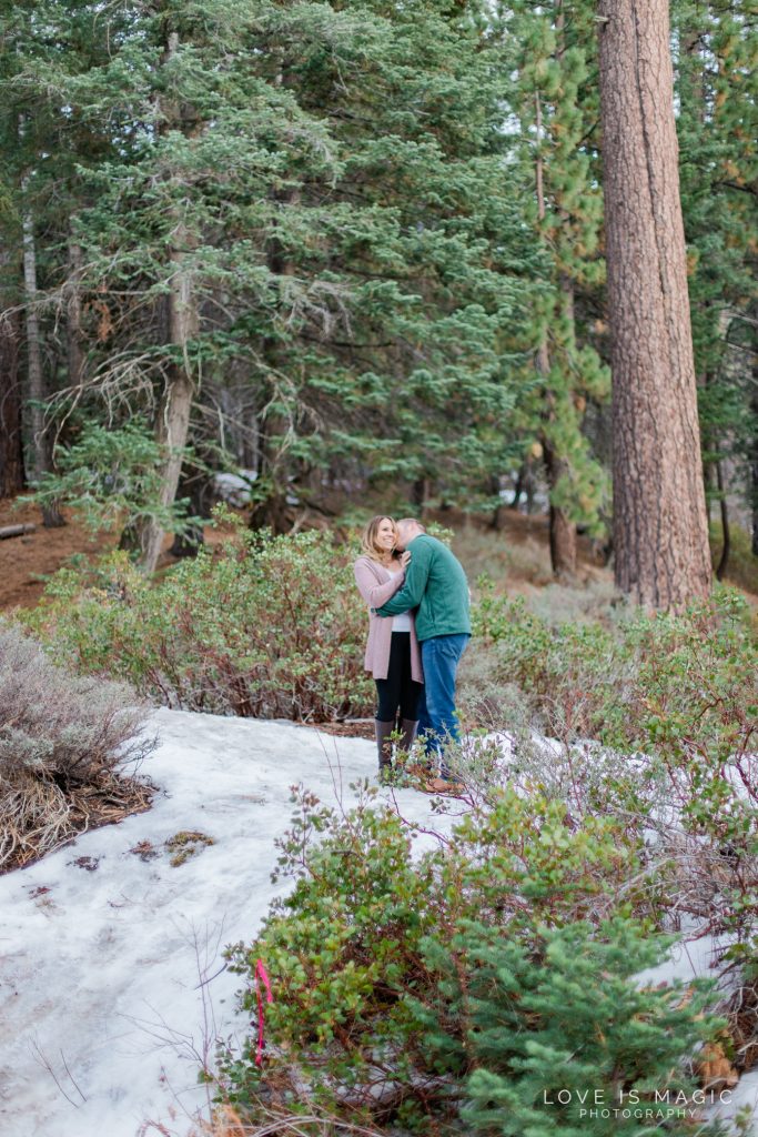 Snow Engagement, Snowy Engagement, Skypark, Rose Cabins, Outdoor Bride