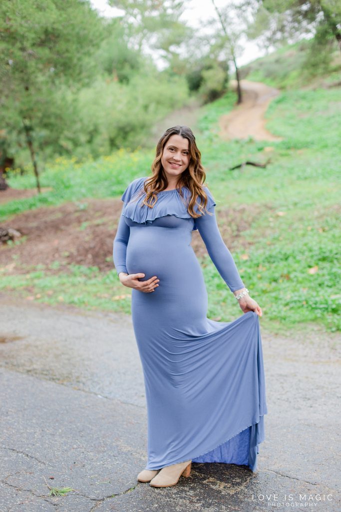 San Dimas Photography | Bonelli Park Photography | Blue Maternity Dress | Maternity Poses