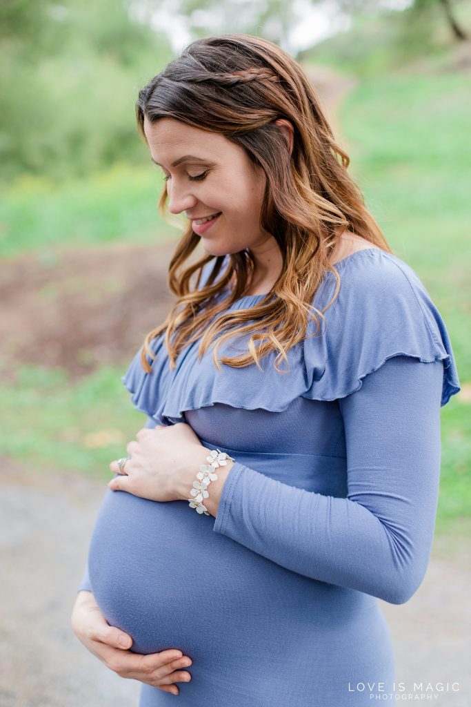 San Dimas Photography | Bonelli Park Photography | Blue Maternity Dress | Maternity Poses