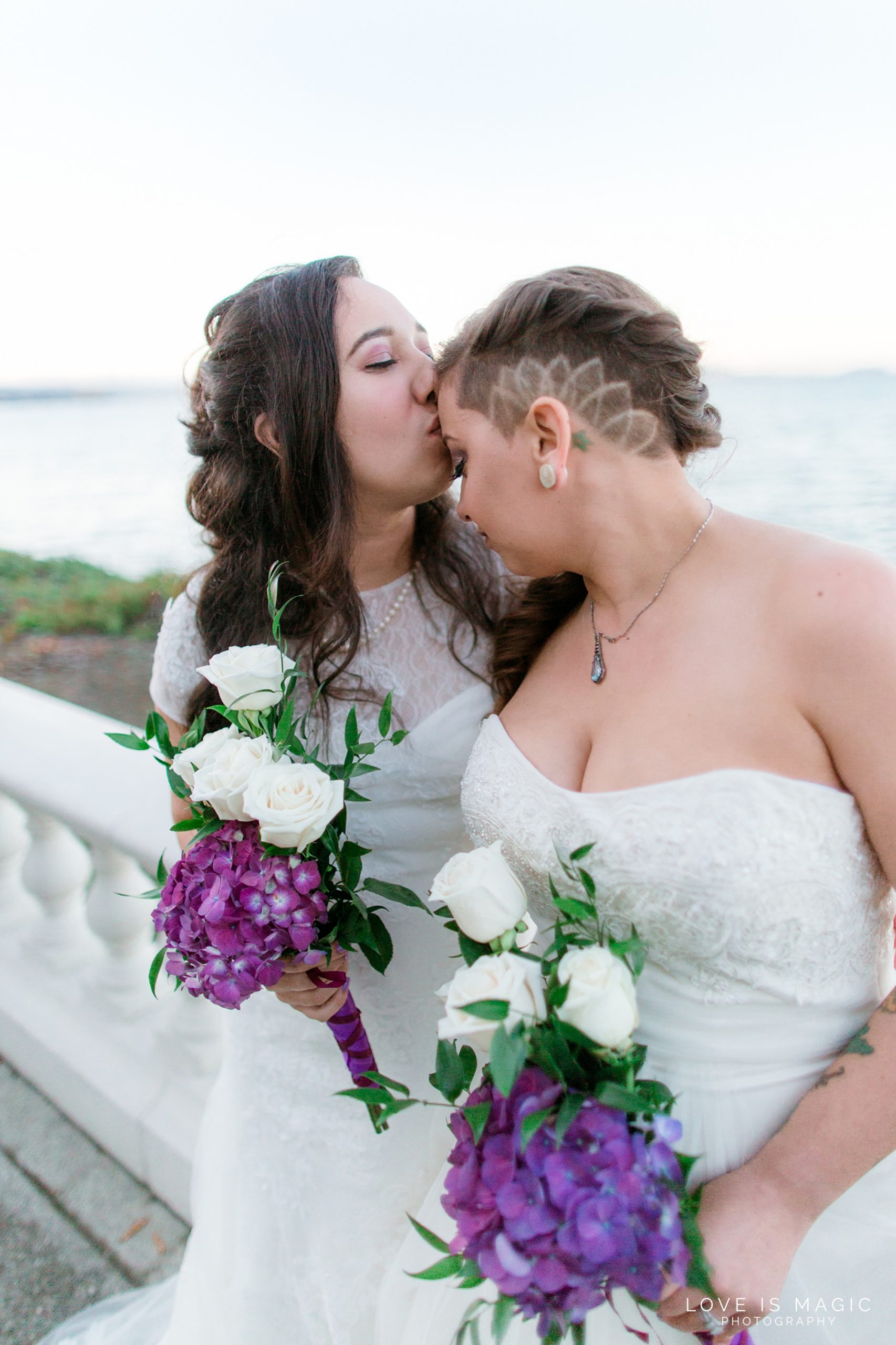 Wedding Photos, Couple Photos, lesbian poses