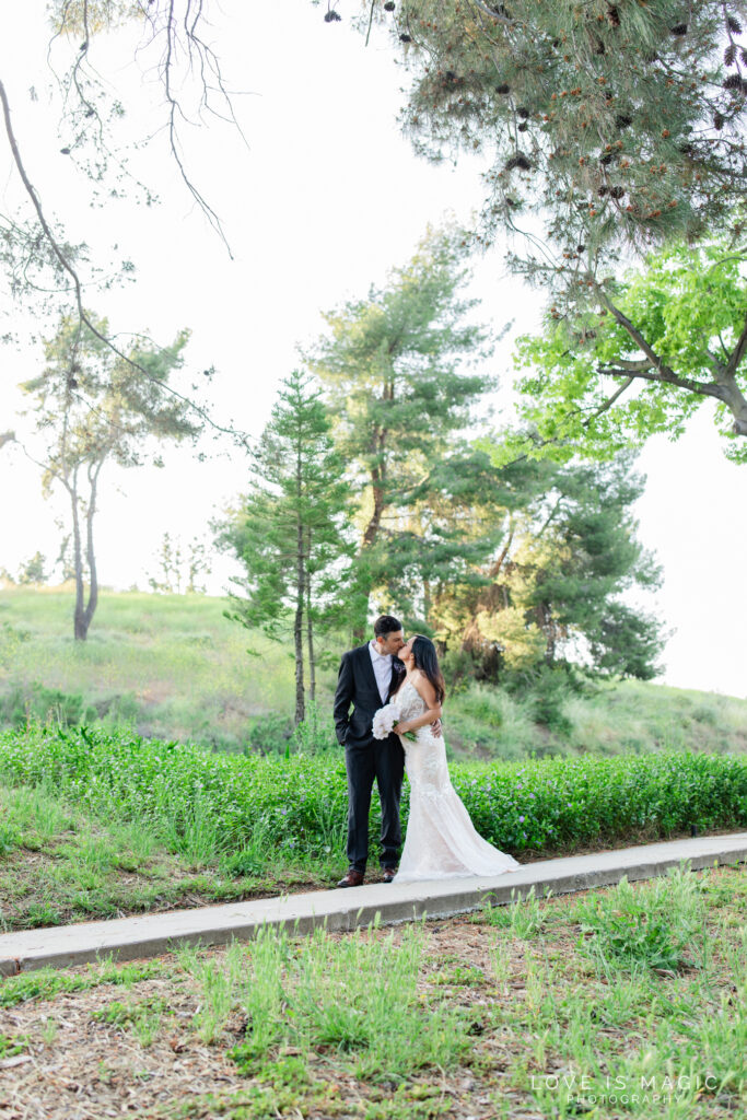 Bonelli Park Elopement, Pomona Wedding, Pomona Photographer, Forest Elopement Photographer, Forest Vibes Wedding, Wedding Photographer