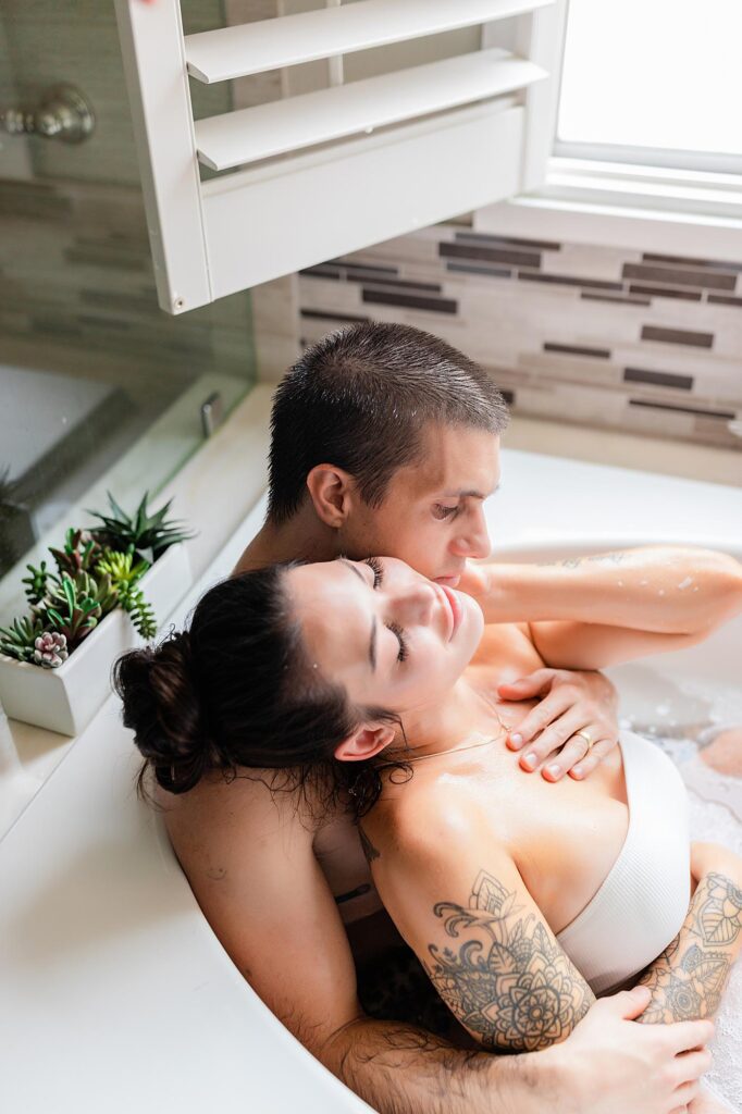 bathtub boudoir, couples boudoir bathtub boudoir, couples boudoir