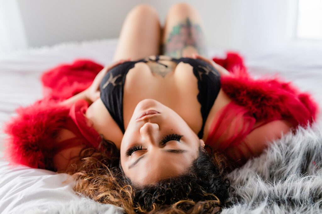 80s glam boudoir, red feather robe, Edinburgh Boudoir Photography 80s glam boudoir, red feather robe, Edinburgh Boudoir Photography