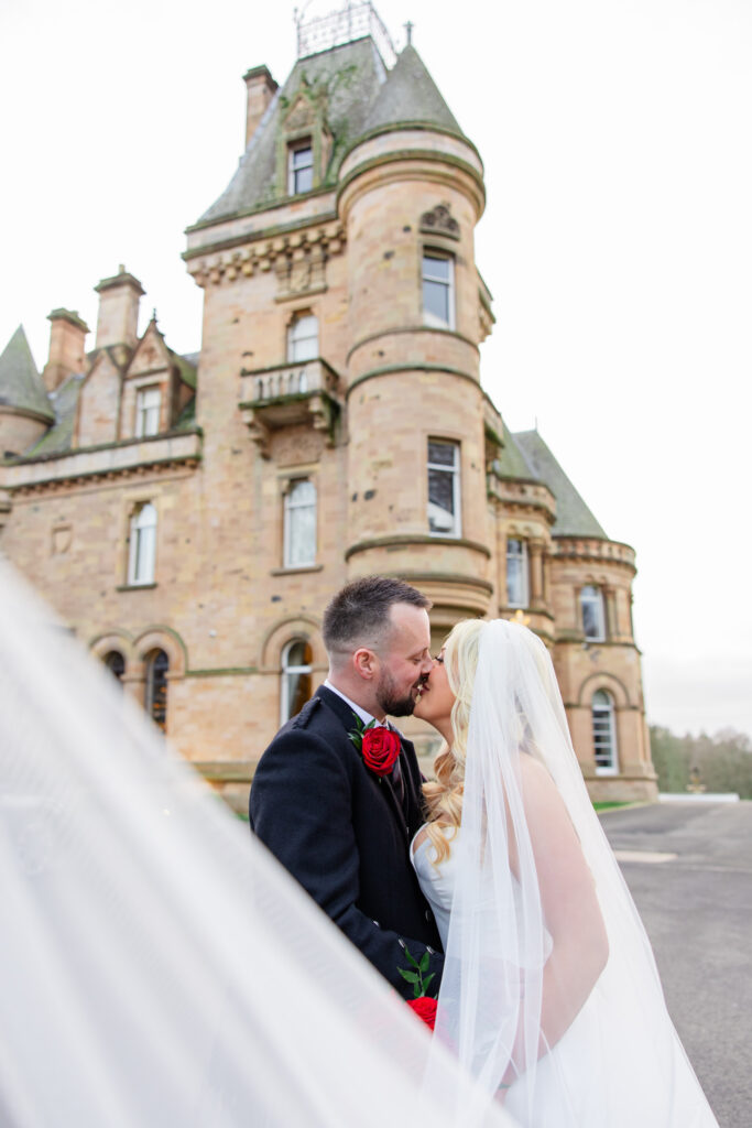 Cornhill Castle driveway portrait with newlyweds