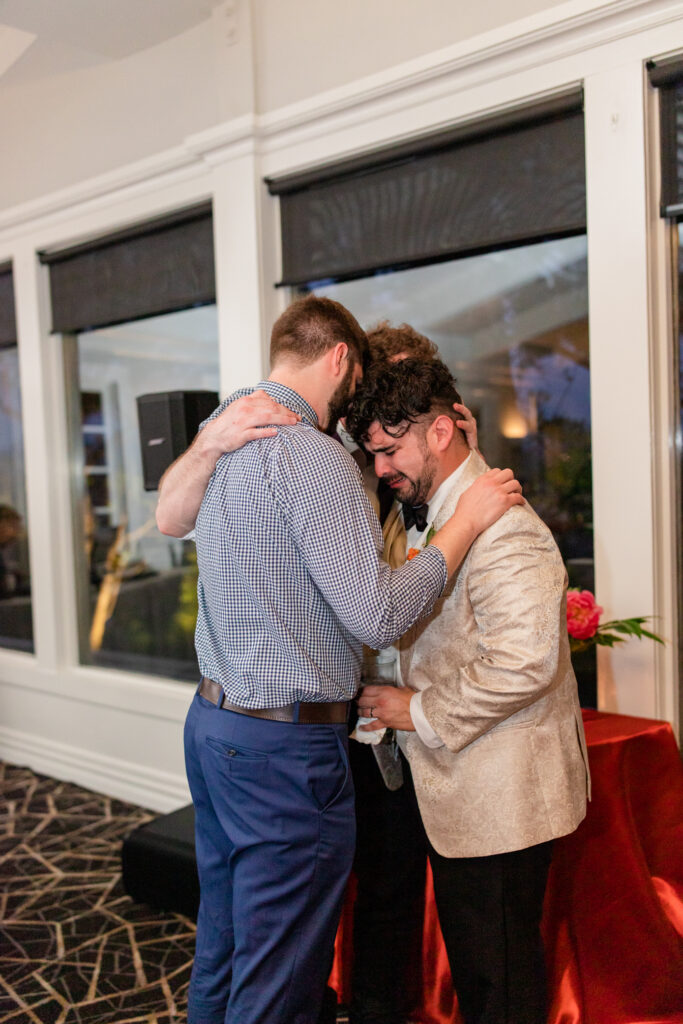 groom cries during best man speech